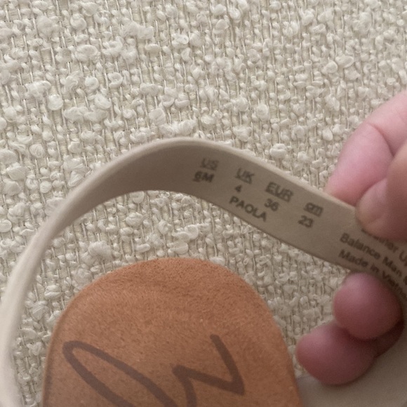 Paola Zodiac Wedge Sandals - Picture 9 of 11